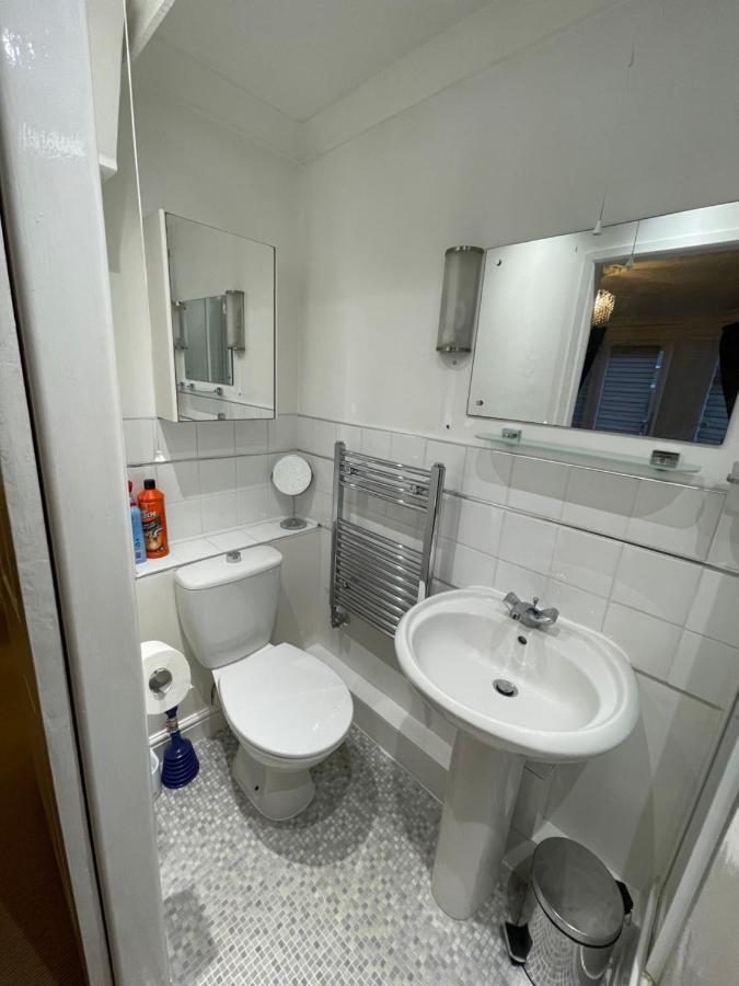 Alder En-Suites Self-Catering With Private Shower 1 Southampton Exteriör bild