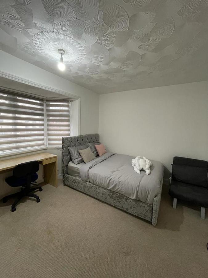 Alder En-Suites Self-Catering With Private Shower 1 Southampton Exteriör bild