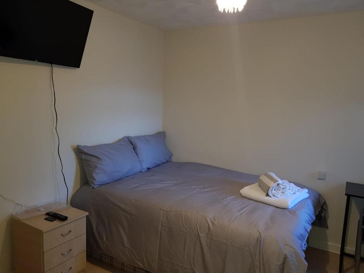 Alder En-Suites Self-Catering With Private Shower 1 Southampton Exteriör bild